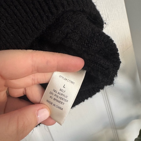 Vici Black Cable Knit Women's Sweater - Picture 5 of 7